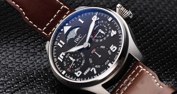 IWC ビッグ パイロットウォッチ 永久カレンダー アントワーヌ・ド サン-テグジュぺリ リミテッド IW503801